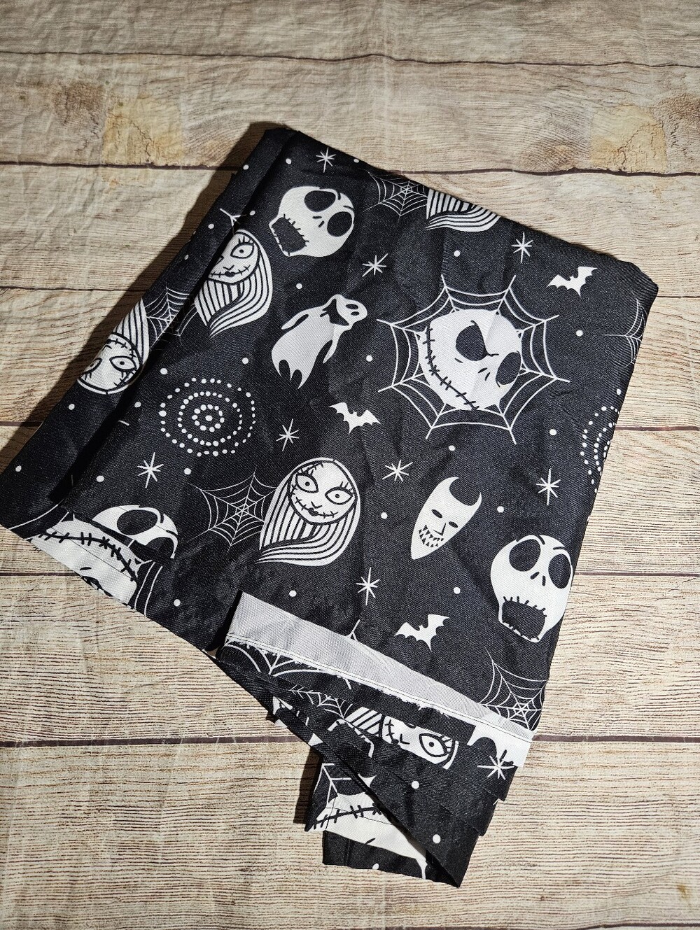 Black and white nightmare before christmas 60x84 tablecloth
